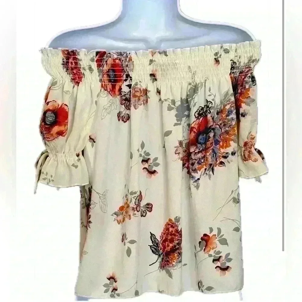 Timing Off Shoulder Floral Top (28)